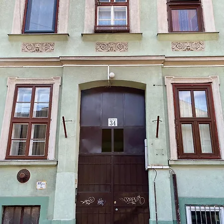Cozy Downtown Apartman